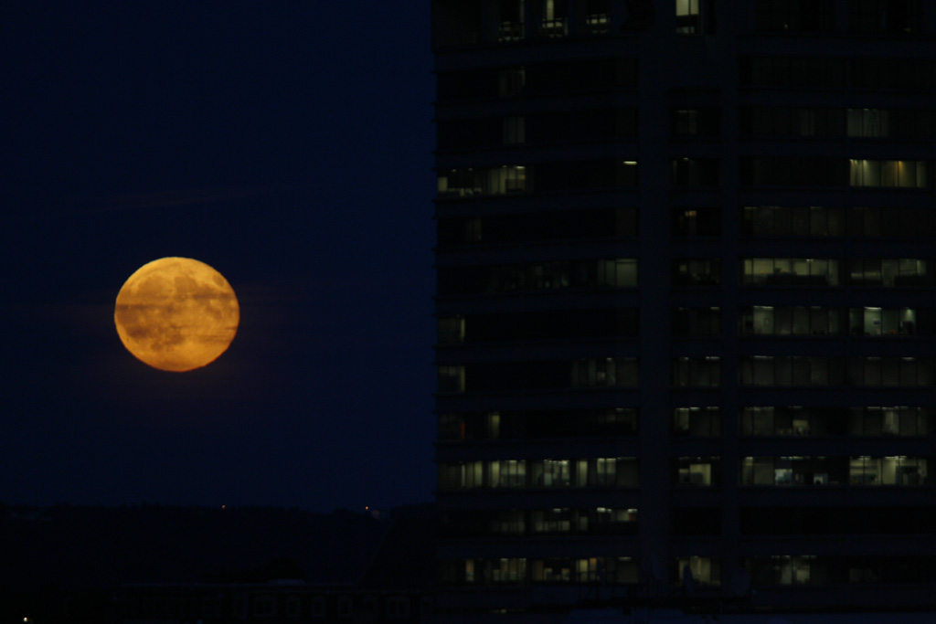 moon01